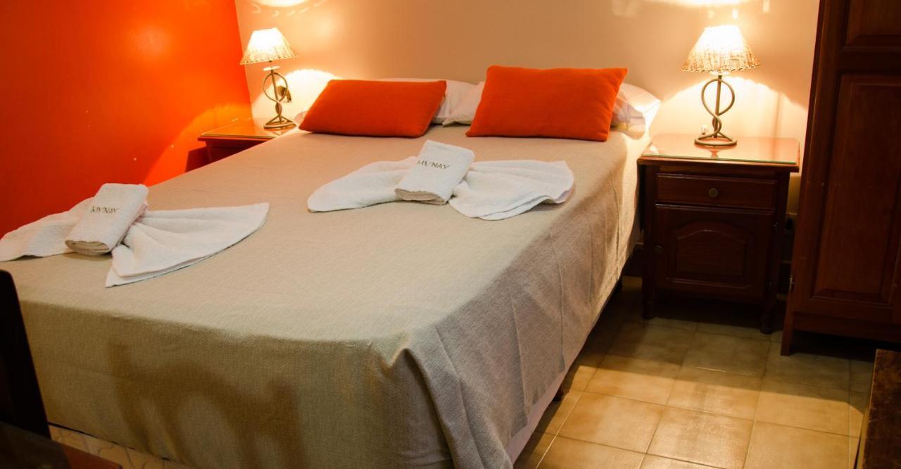 Munay Hotel *